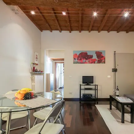 Oltrarno Flat Apartment *